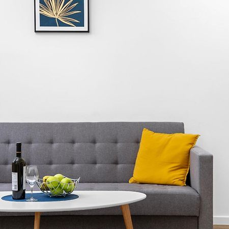 Utulny Apartman V Centru Sky Бърно Екстериор снимка